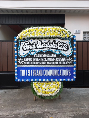 Papan Bunga Duka di Ampalu
